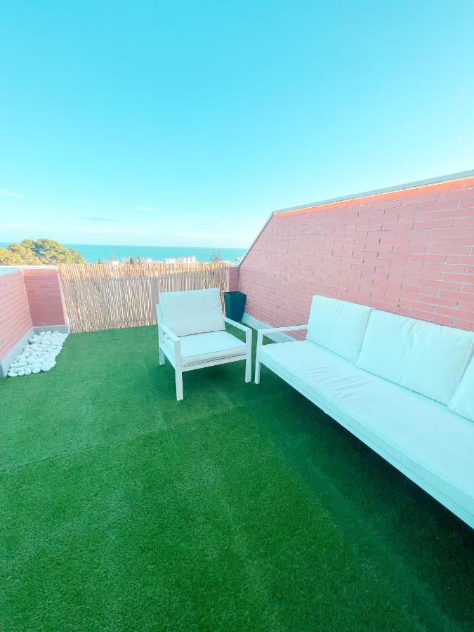 Cozy Apartment With Large Terrace Torremolinos Exterior photo