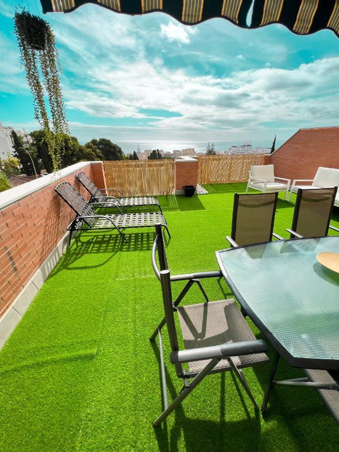 Cozy Apartment With Large Terrace Torremolinos Exterior photo